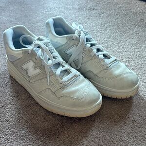 New Balance 550 sneakers size 8 GUC